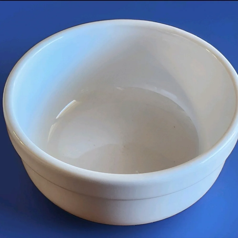 VTG Williams Sonoma White Heavy Stoneware Bowls — Set of 2 (6¾